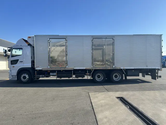 日野 プロフィア 2KG-FR1AHCの写真7