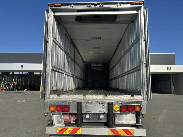 三菱 スーパーグレート 2PG-FU74HZの写真17