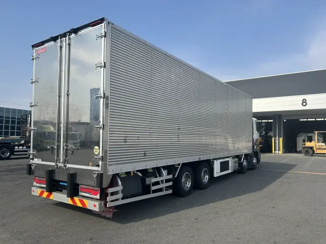 日野 プロフィア 2DG-FW1AHJの写真8