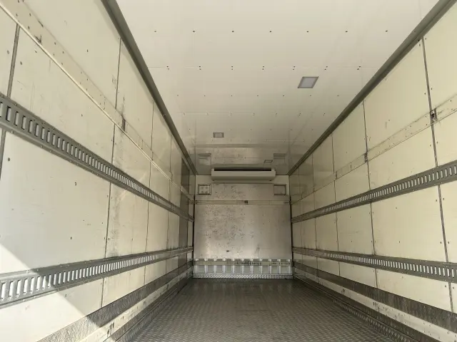 日野 レンジャー 2PG-FE2ABGの写真6