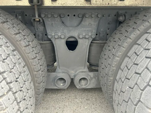 日野 プロフィア 2NG-FW1AHSの写真12