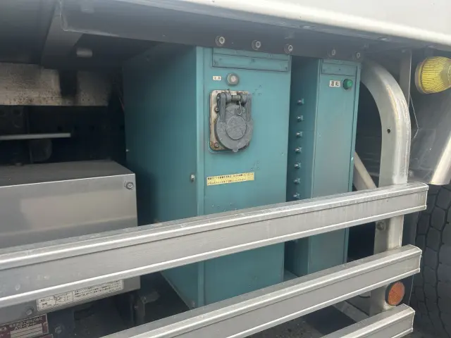 日野 プロフィア 2NG-FW1AHSの写真17