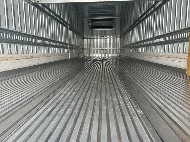 日野 プロフィア 2NG-FW1AHSの写真29