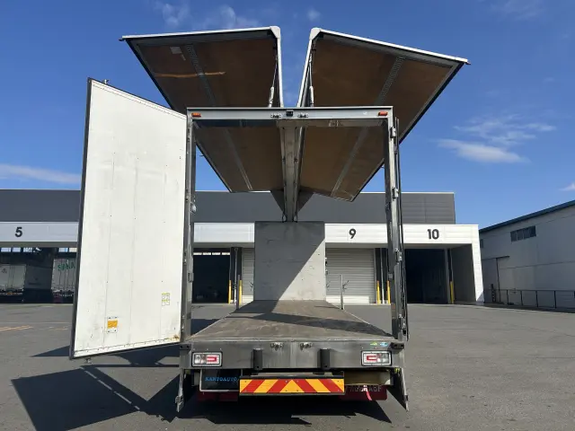 日野 プロフィア 2DG-FW1AHGの写真18