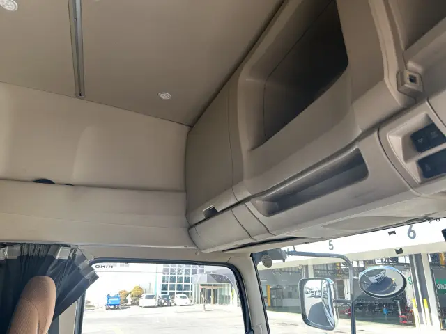 日野 プロフィア 2DG-FW1AHGの写真20