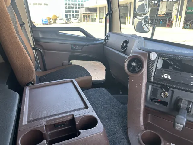 日野 プロフィア 2DG-FW1AHGの写真21