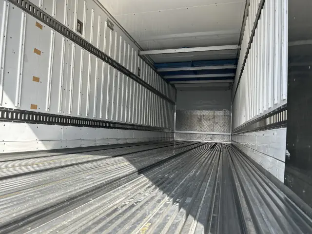 日野 プロフィア 2DG-FR1AHJの写真11