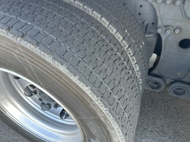 日野 プロフィア 2DG-FR1AHJの写真14