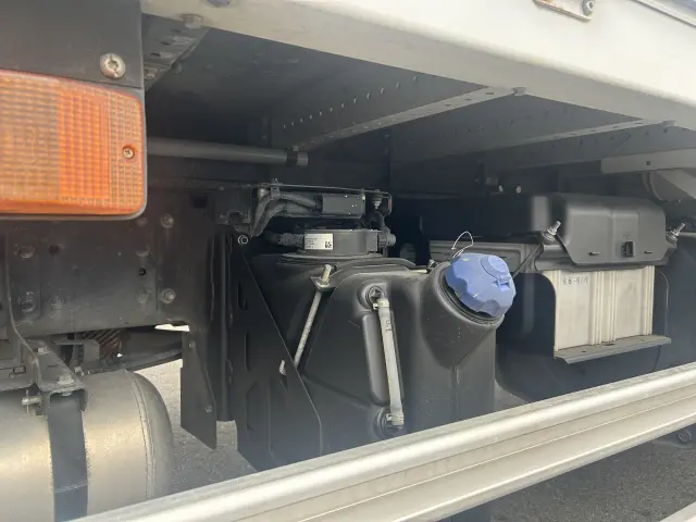 日野 プロフィア 2DG-FR1AHGの写真17