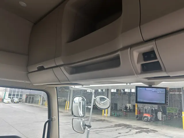 日野 プロフィア 2DG-FR1AHGの写真19
