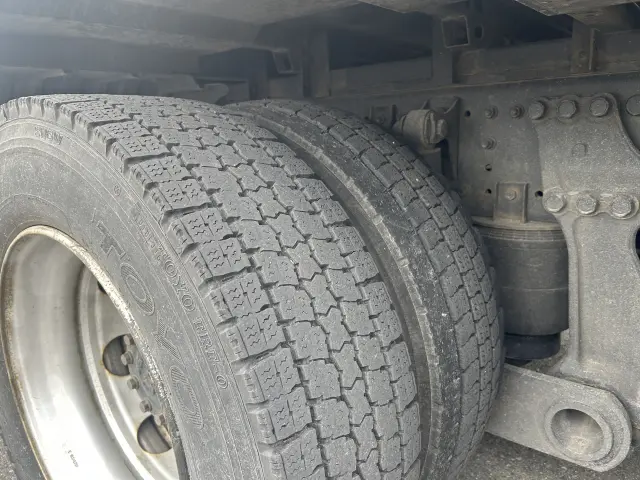 日野 プロフィア 2DG-FW1AHGの写真13