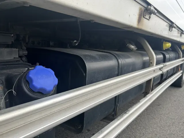 日野 プロフィア 2DG-FW1AHGの写真14