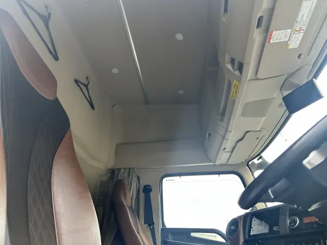 日野 プロフィア 2DG-FW1AHGの写真22