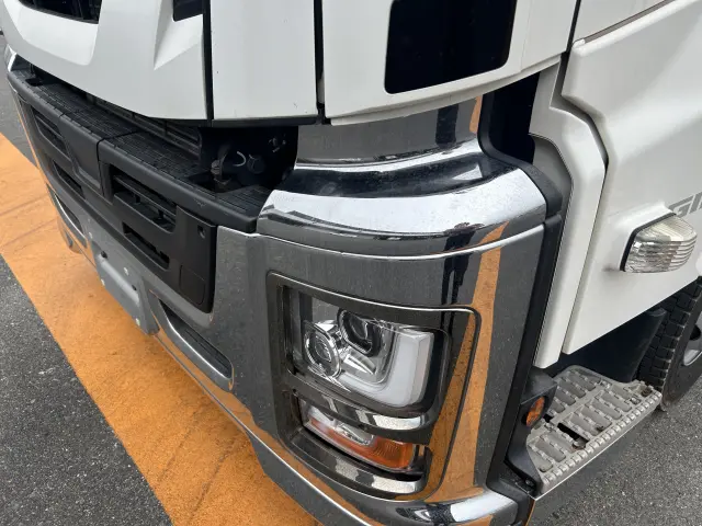 いすゞ ギガ 2PG-CYJ77Cの写真23