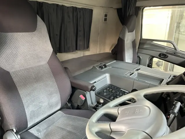 三菱 スーパーグレート LKG-FU54VZ(6x2)の写真12