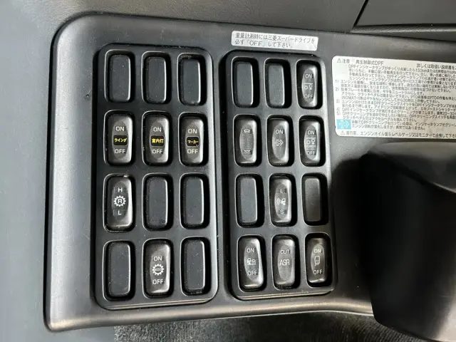 三菱 スーパーグレート LKG-FU54VZ(6x2)の写真15