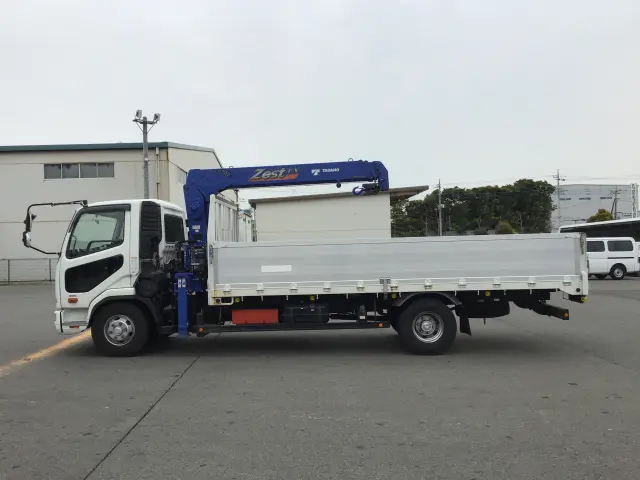 三菱 ファイター 2PG-FK71Nの写真4