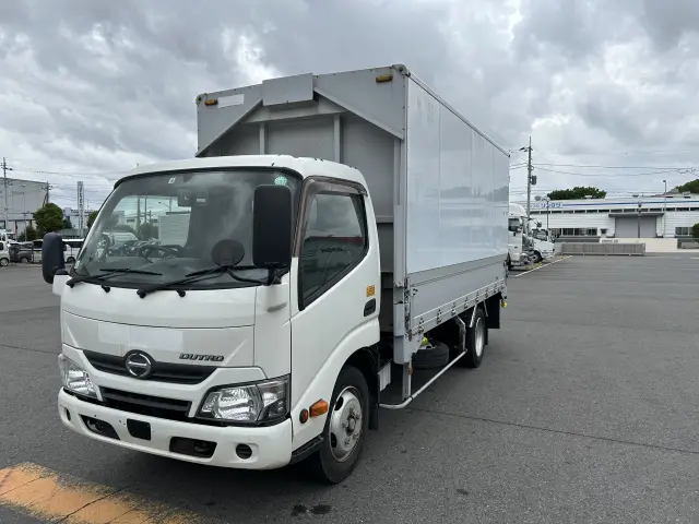 日野 デュトロ TKG-XZU655Mの写真1