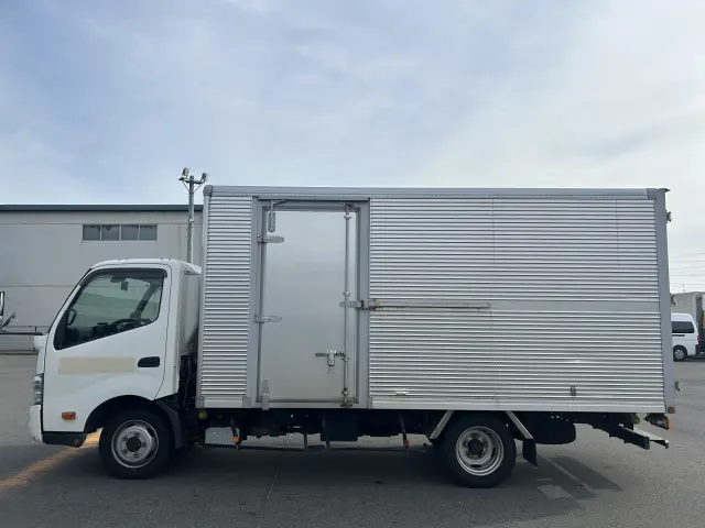 日野 デュトロ TKG-XZU775Mの写真5