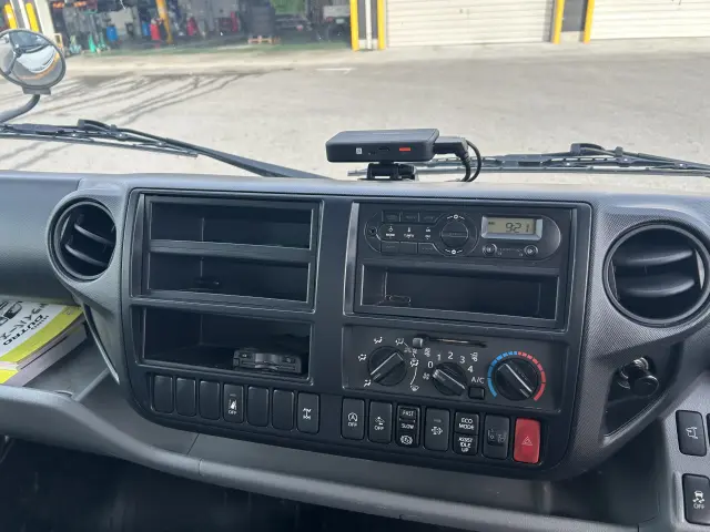 日野 デュトロ TKG-XZU775Mの写真17