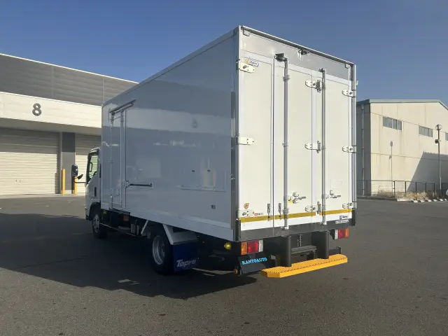 いすゞ エルフ 2RG-NPR88AMの写真6