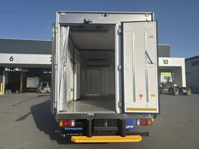 いすゞ エルフ 2RG-NPR88AMの写真9