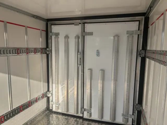 いすゞ エルフ 2RG-NPR88AMの写真13