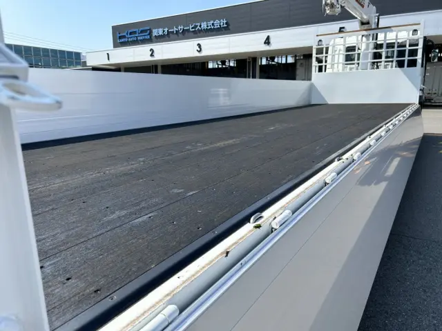 三菱 スーパーグレート 2PG-FS74HZ(8x4)の写真10