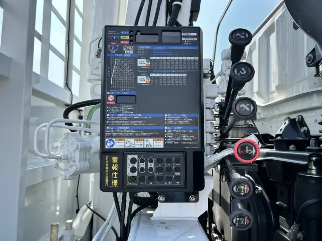 三菱 スーパーグレート 2PG-FS74HZ(8x4)の写真21