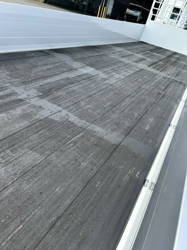 三菱 スーパーグレート 2PG-FS74HZ(8x4)の写真10