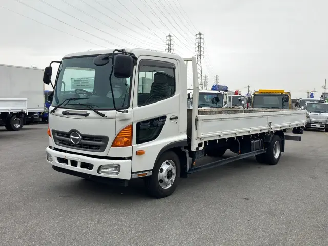 日野 レンジャー TKG-FC9JKAP(2WD)の写真1