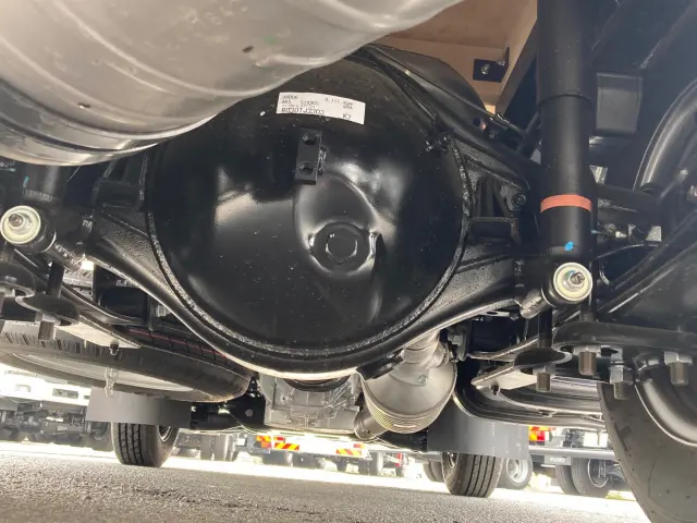 三菱 キャンター 2RG-FBA20(2WD)の写真12