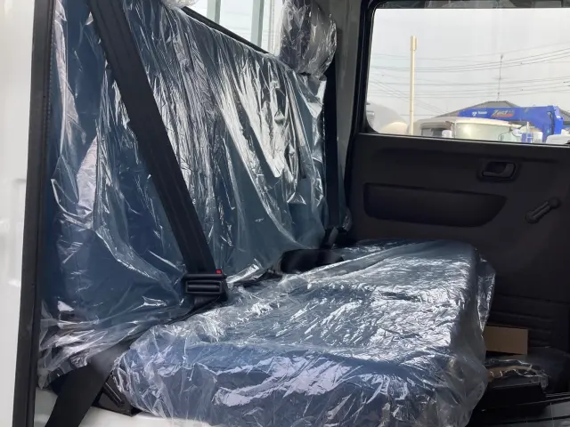三菱 キャンター 2RG-FBA20(2WD)の写真16
