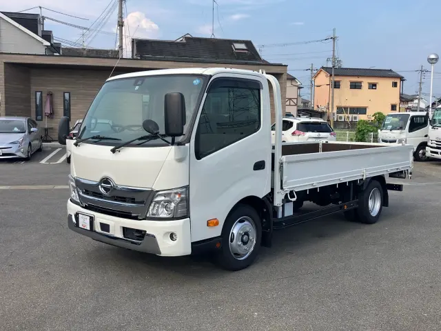 日野 デュトロ 2RG-XZU710M(2WD)の写真1