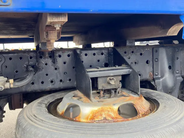 いすゞ エルフ TRG-NJR85A(2WD)の写真11