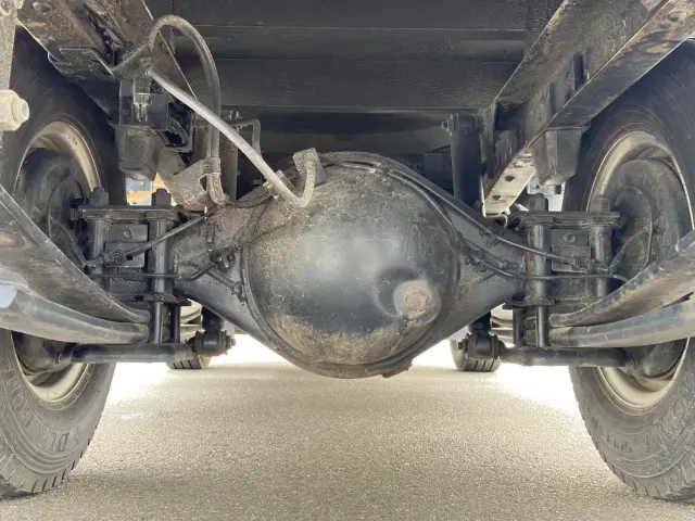 いすゞ エルフ TRG-NJR85A(2WD)の写真13