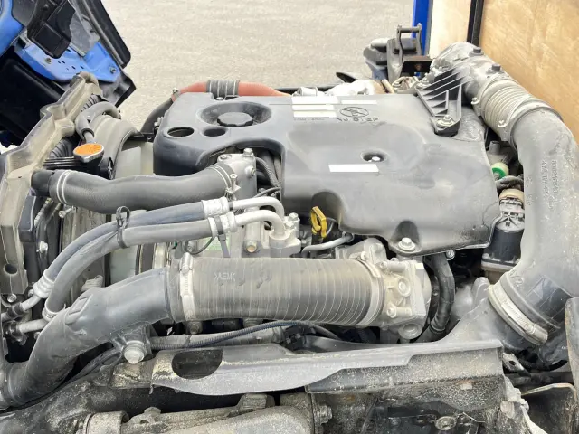 いすゞ エルフ TRG-NJR85A(2WD)の写真14