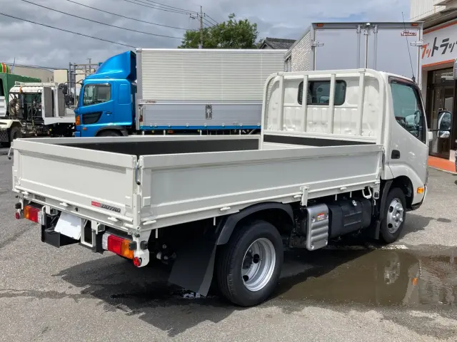 日野 デュトロ 2KG-XZC605M(2WD)の写真3