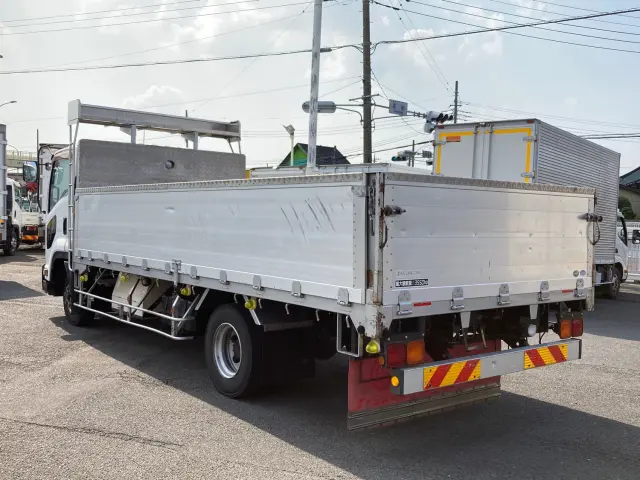 いすゞ フォワード TKG-FRR90S1(2WD)の写真4