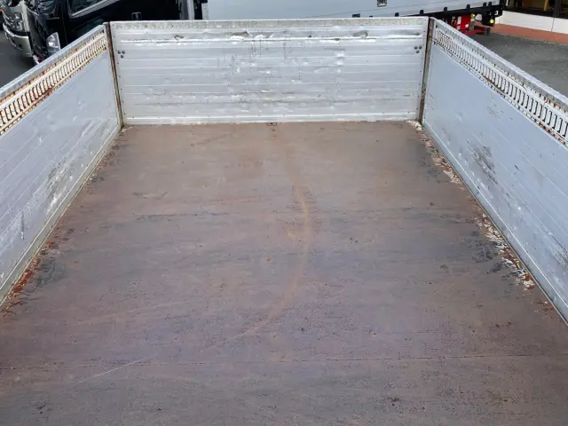 いすゞ フォワード TKG-FRR90S1(2WD)の写真10