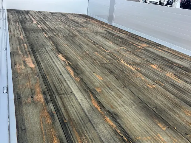 三菱 スーパーグレート 2PG-FS84VZ(8x4)の写真9