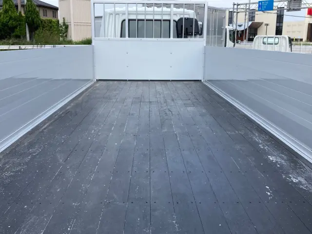 三菱 ファイター 2KG-FK65F(2WD)の写真8