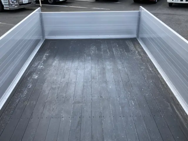 三菱 ファイター 2KG-FK65F(2WD)の写真9