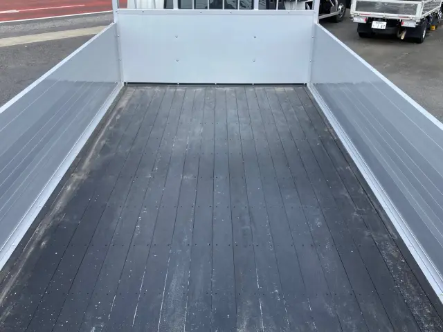 三菱 ファイター 2KG-FK65F(2WD)の写真10