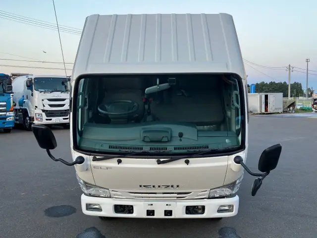 いすゞ エルフ 2RG-NKR88A(2WD)の写真20