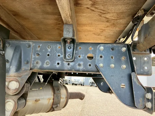 三菱 キャンター SKG-FBA20(2WD)の写真10