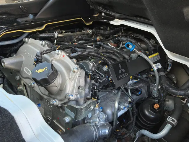 三菱 キャンター 2RG-FGA20(4WD)の写真13