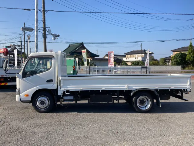 日野 デュトロ 2RG-XZU655(2WD)の写真5