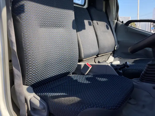 日野 デュトロ 2RG-XZU655(2WD)の写真15