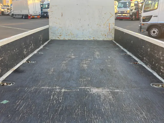 日野 デュトロ 2RG-XZC655M(2WD)の写真7